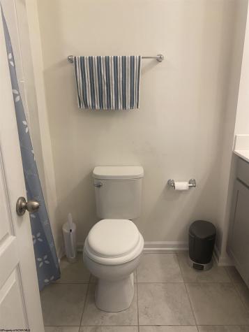203 Queensbury Ct Court White Hall WV 26554