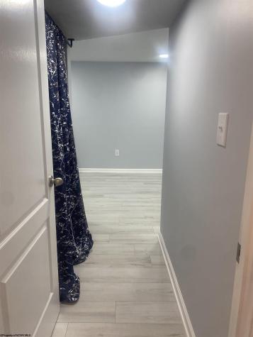 203 Queensbury Ct Court White Hall WV 26554
