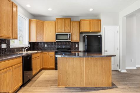 3318 Sun Court Morgantown WV 26505