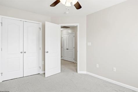3318 Sun Court Morgantown WV 26505