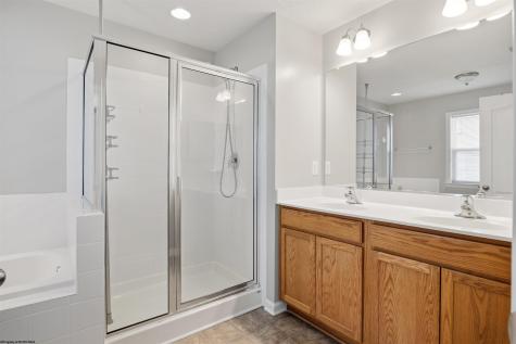3318 Sun Court Morgantown WV 26505