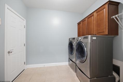 211 Berkshire Circle Bridgeport WV 26330
