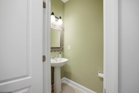 211 Berkshire Circle Bridgeport WV 26330