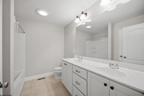 211 Berkshire Circle Bridgeport WV 26330