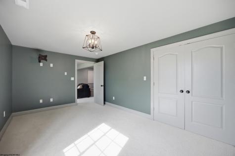 211 Berkshire Circle Bridgeport WV 26330