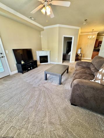 2131 Suncrest Village Morgantown WV 26505