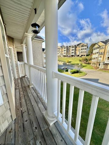 2131 Suncrest Village Morgantown WV 26505