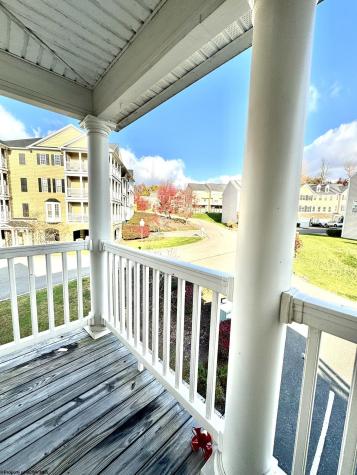 2131 Suncrest Village Morgantown WV 26505
