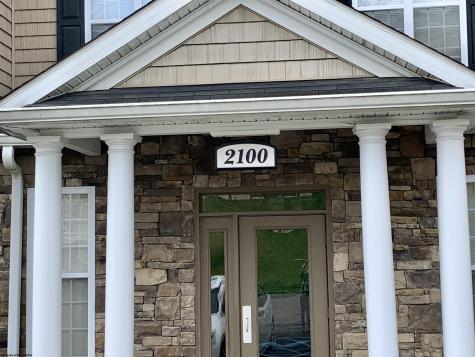 2131 Suncrest Village Morgantown WV 26505