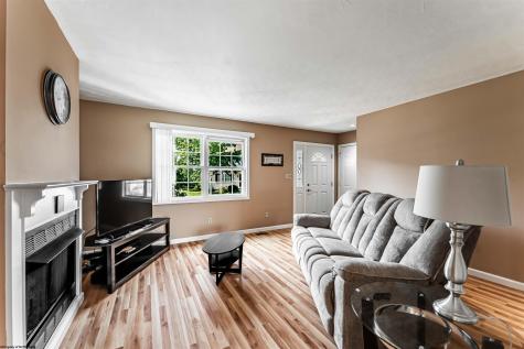 4018 Pinehurst Drive Morgantown WV 26505