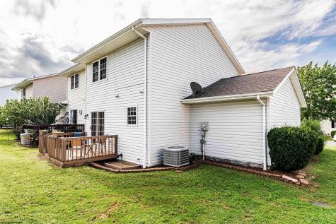 4018 Pinehurst Drive Morgantown WV 26505