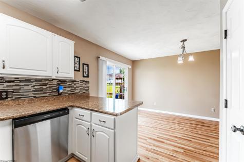 4018 Pinehurst Drive Morgantown WV 26505