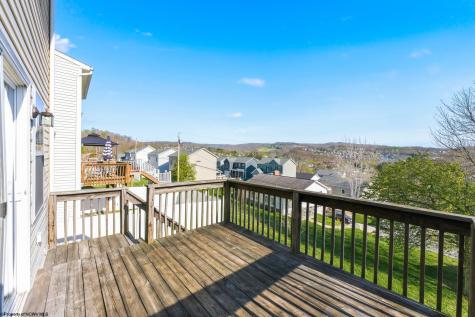 37 Robin Lane Morgantown WV 26508