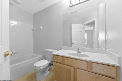 37 Robin Lane Morgantown WV 26508
