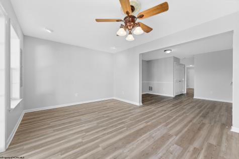 37 Robin Lane Morgantown WV 26508