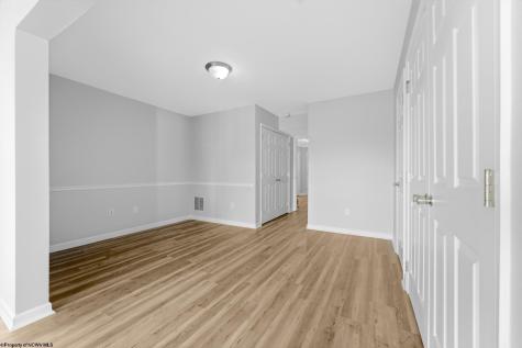 37 Robin Lane Morgantown WV 26508