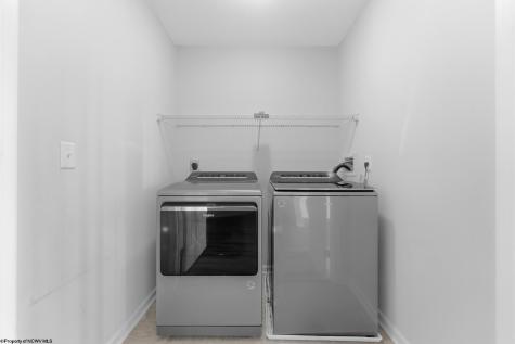 37 Robin Lane Morgantown WV 26508