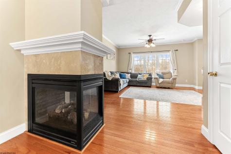 114 Claremont Court Morgantown WV 26501