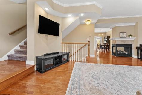 114 Claremont Court Morgantown WV 26501