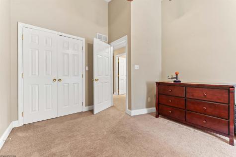 114 Claremont Court Morgantown WV 26501