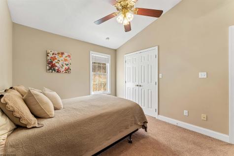 114 Claremont Court Morgantown WV 26501