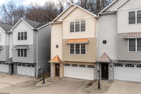 114 Claremont Court Morgantown WV 26501