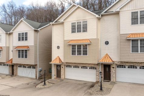 114 Claremont Court Morgantown WV 26501