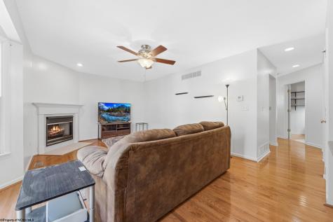 1026 Saint Paul's Lane Morgantown WV 26505
