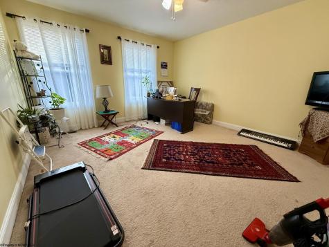 309 Sonoma Way Morgantown WV 26505