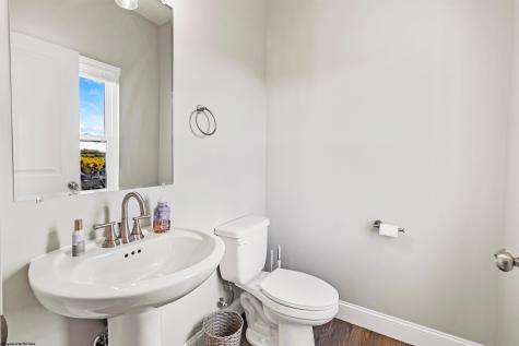 248 Red Oak Lane Morgantown WV 26501