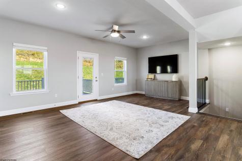 248 Red Oak Lane Morgantown WV 26501