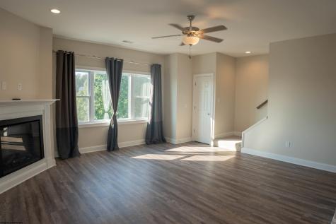 201 Pasture Drive Morgantown WV 26508