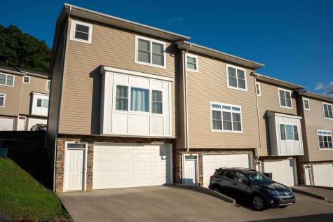 201 Pasture Drive Morgantown WV 26508