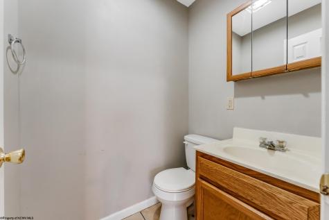 509 Vista Oaks Drive Fairmont WV 26554