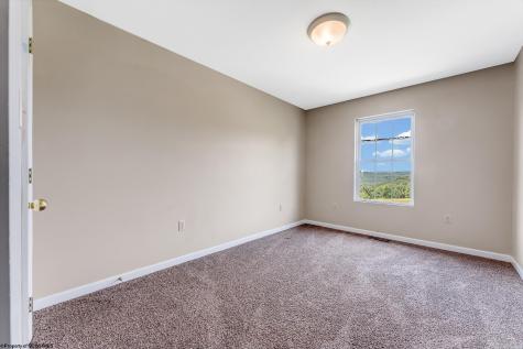 509 Vista Oaks Drive Fairmont WV 26554