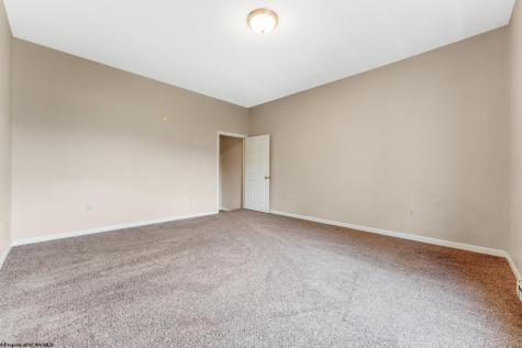 509 Vista Oaks Drive Fairmont WV 26554