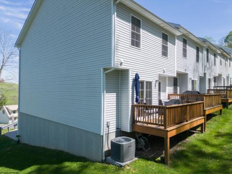 6 Misty Lane Fairmont WV 26554
