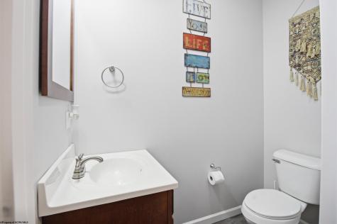 6 Misty Lane Fairmont WV 26554