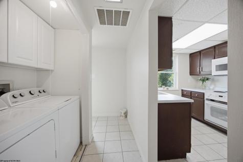 104 Pinewood Road Clarksburg WV 26301