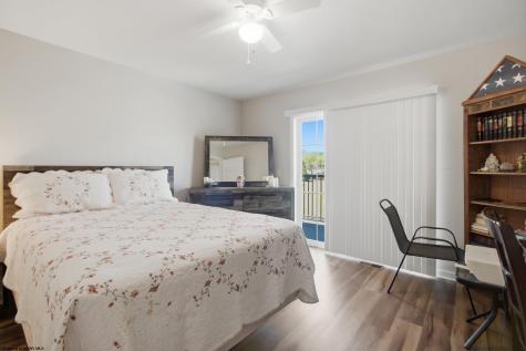 79 Barrington Court Bridgeport WV 26330
