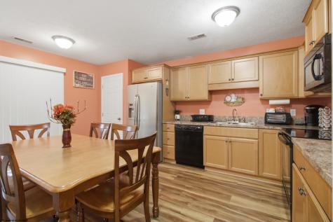 79 Barrington Court Bridgeport WV 26330