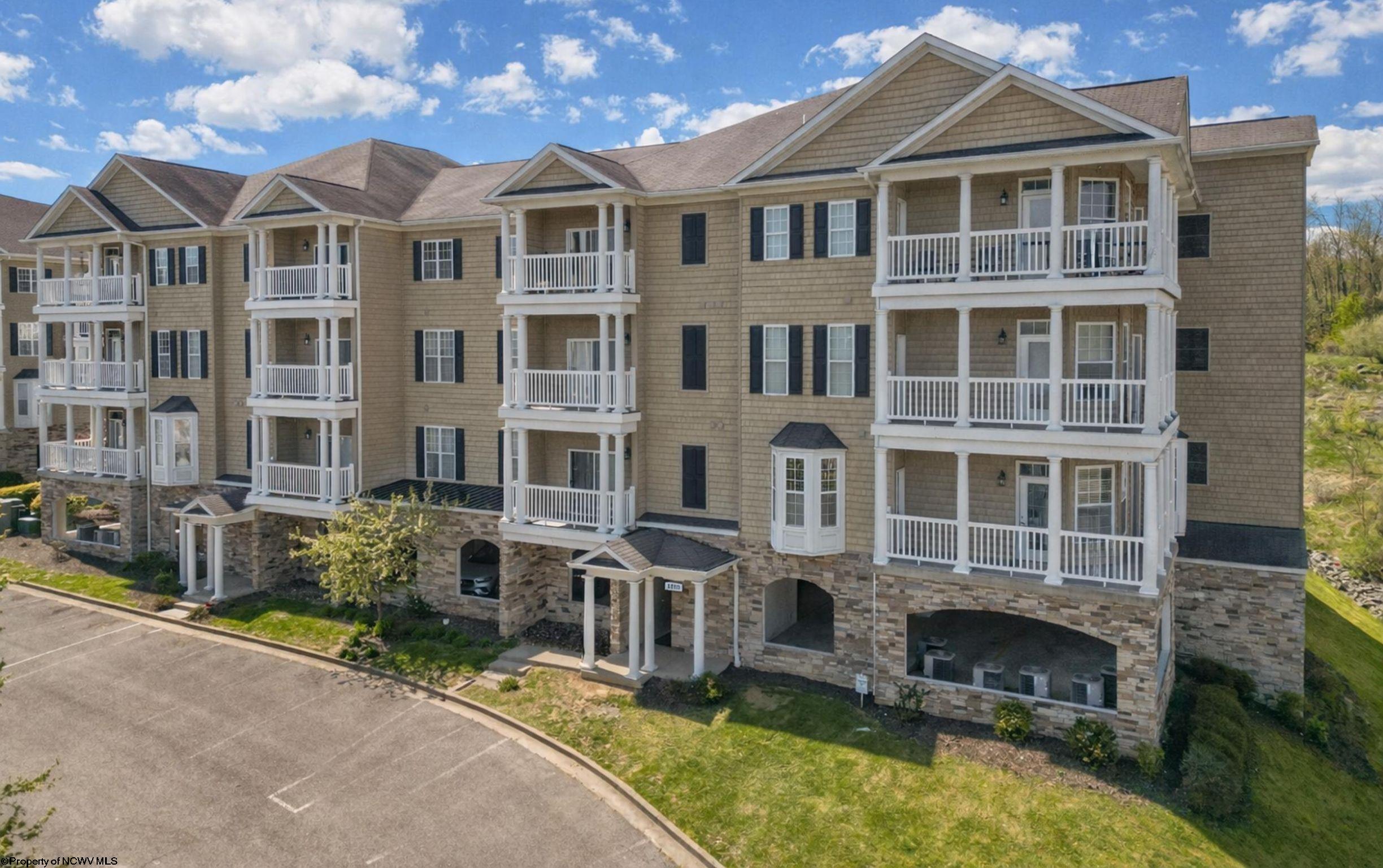 1211 Suncrest Village Morgantown WV 26505