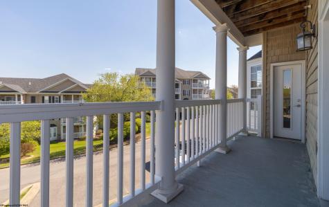 1211 Suncrest Village Morgantown WV 26505