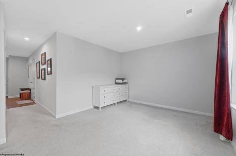 51 Hewstone Court Morgantown WV 26501