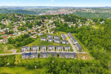 51 Hewstone Court Morgantown WV 26501