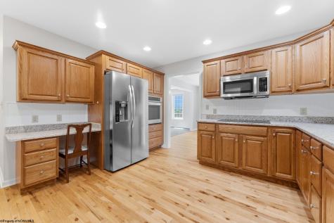 108 Center Court Bridgeport WV 26330