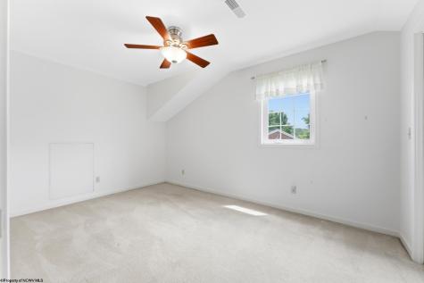 108 Center Court Bridgeport WV 26330