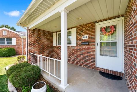 108 Center Court Bridgeport WV 26330