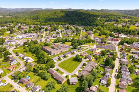108 Center Court Bridgeport WV 26330