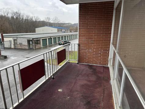 3204 Mountain View Manor Morgantown WV 26501